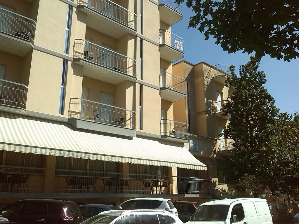 K2 Hotel Cattolica Exterior photo